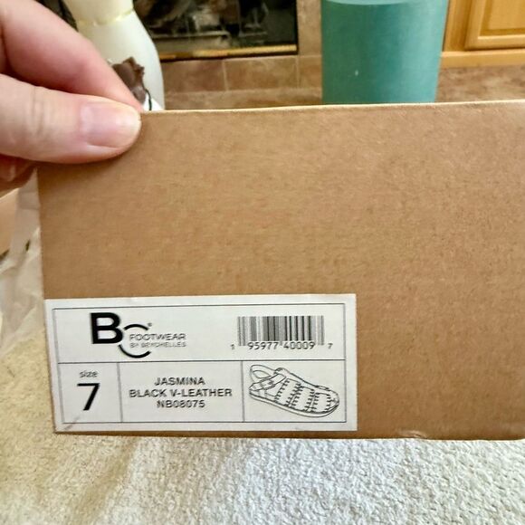 Seychelles vegan fisherman sandals. NWB size 7 - Picture 6 of 7